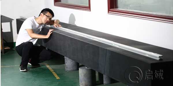 鋁型材扭擰度 鋁型材扭擰度