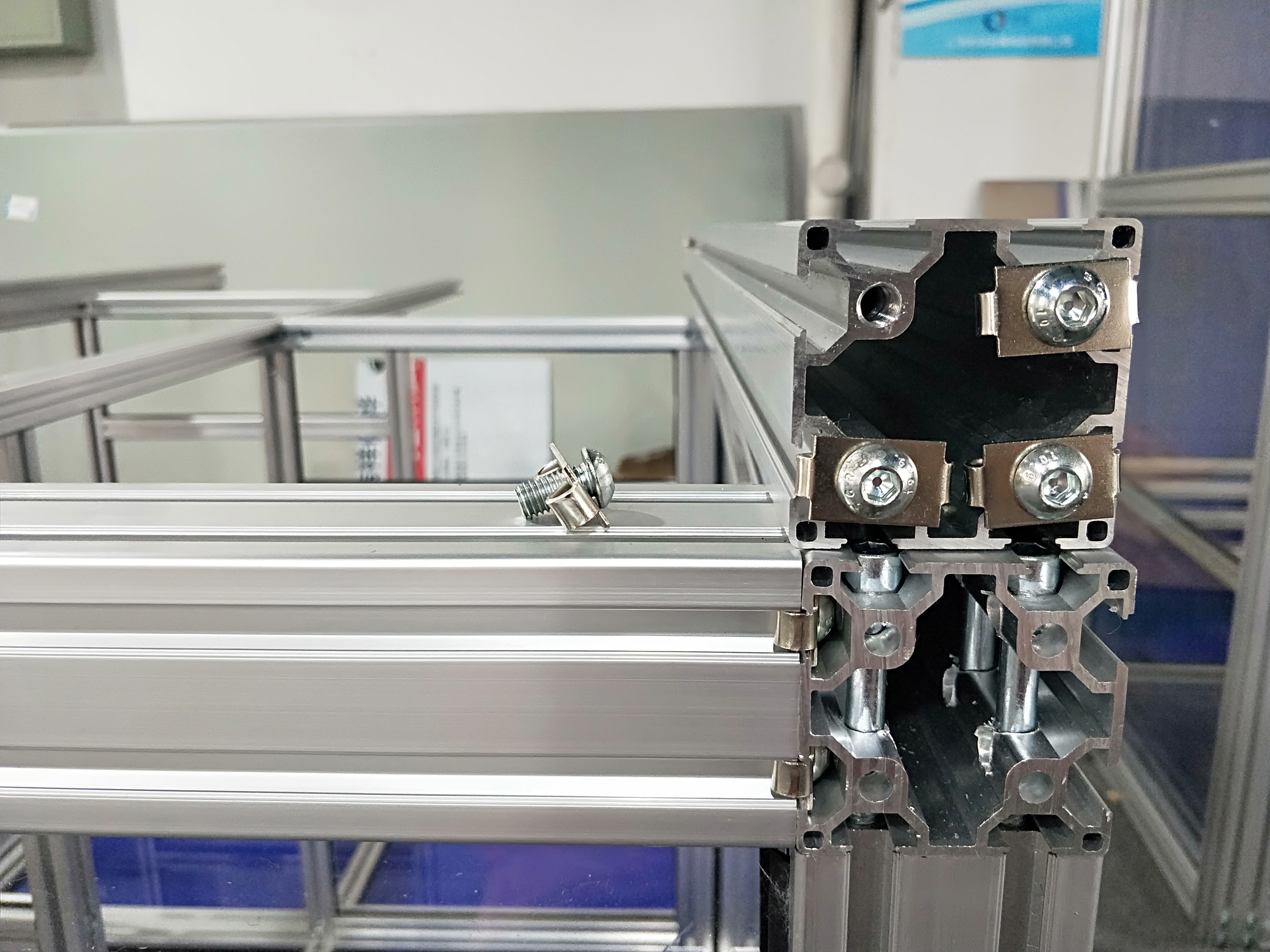 內六角螺栓連接圖