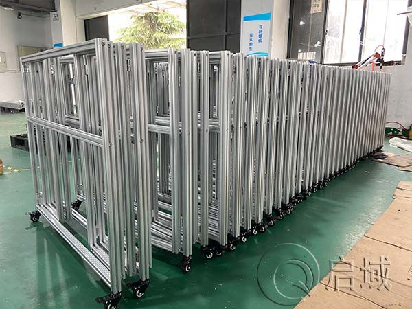 91免费香蕉污视频折疊圍欄