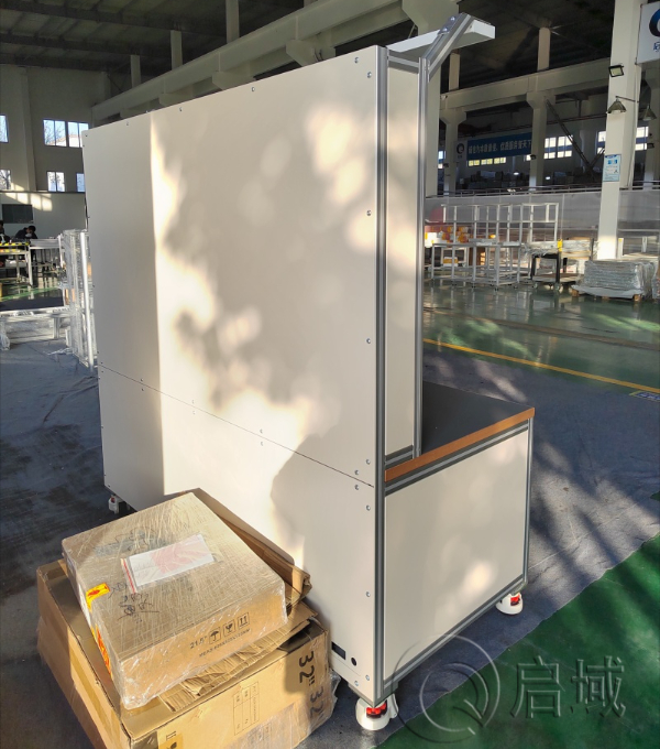 鋁型材工作台背麵